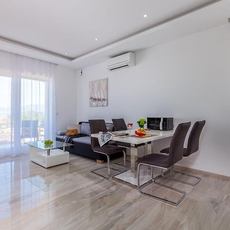 Luxury Apartments Kostrena With Pool 2 Luaran gambar