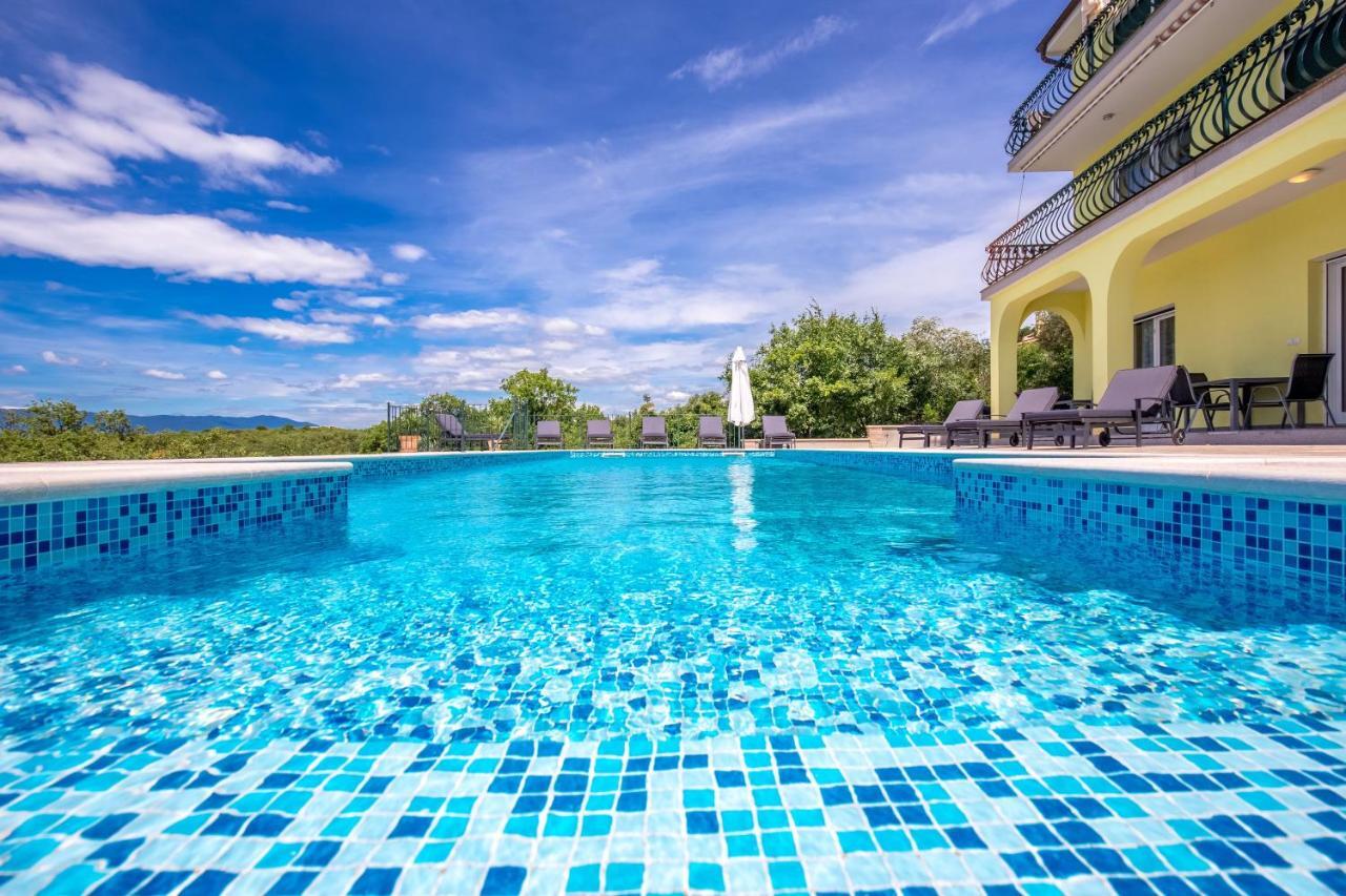Luxury Apartments Kostrena With Pool 2 Luaran gambar